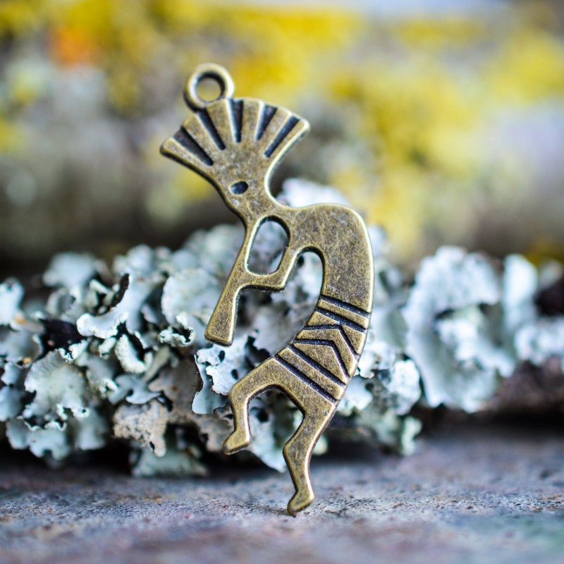 Pendentif Kokopelli 39mm X4 Métal couleur bronze