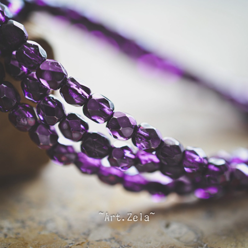 Facettes métallisées amethyste 4mm  X50 Perles Verre Tchèque