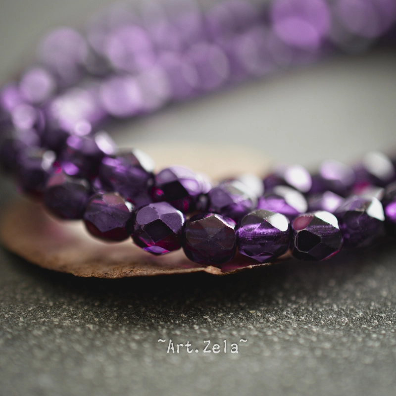 Facettes métallisées amethyste 4mm  X50 Perles Verre Tchèque