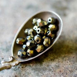 Facettes vert bronze 5mm X28 Perles verre tchèque métallisé