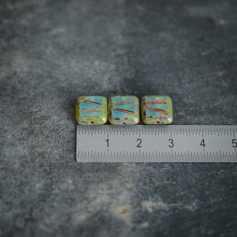 Perles carrées turquoise 10mm X6 Perles verre tchèque opalescent