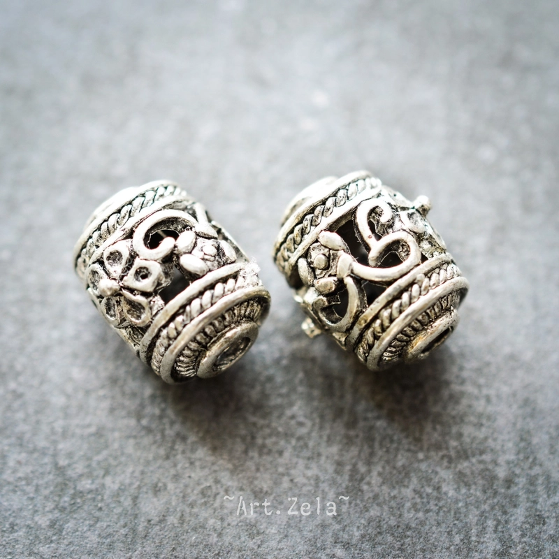 Perles style ethnique 14mm X2 Grandes perles métal argenté antique