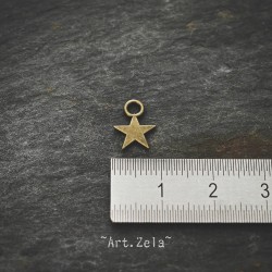 Petites étoiles 10mm X38 Breloques métal ton bronze