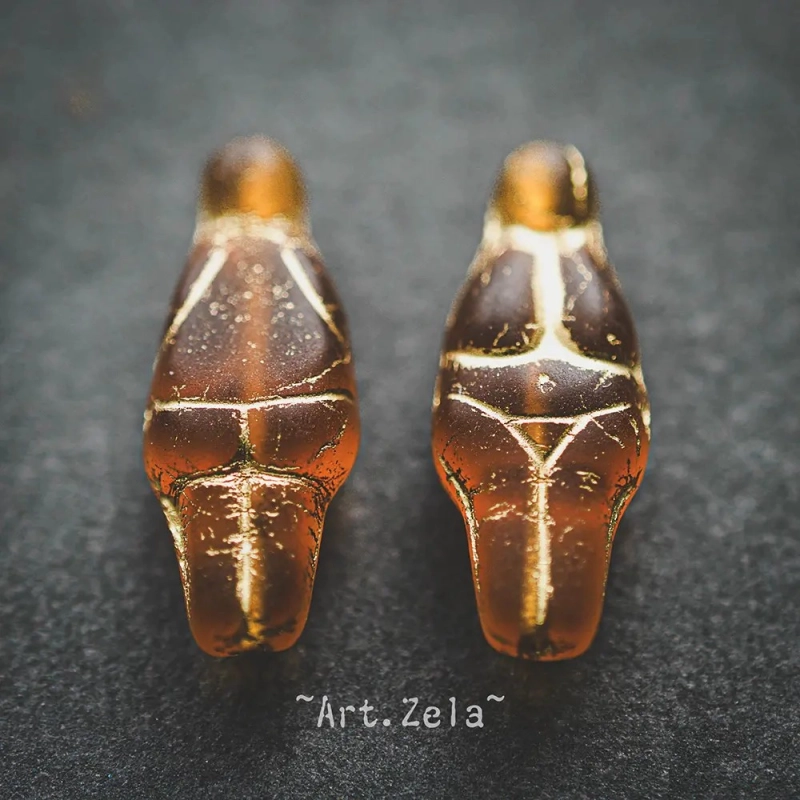 Déesse ambre bronze antique 25mm X1 Perle verre tchèque mat