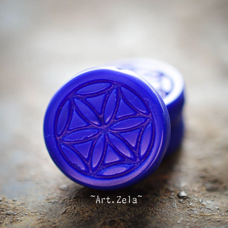Fleur de vie bleu indigo 19mm X2 Perles focales verre tchèque opaque