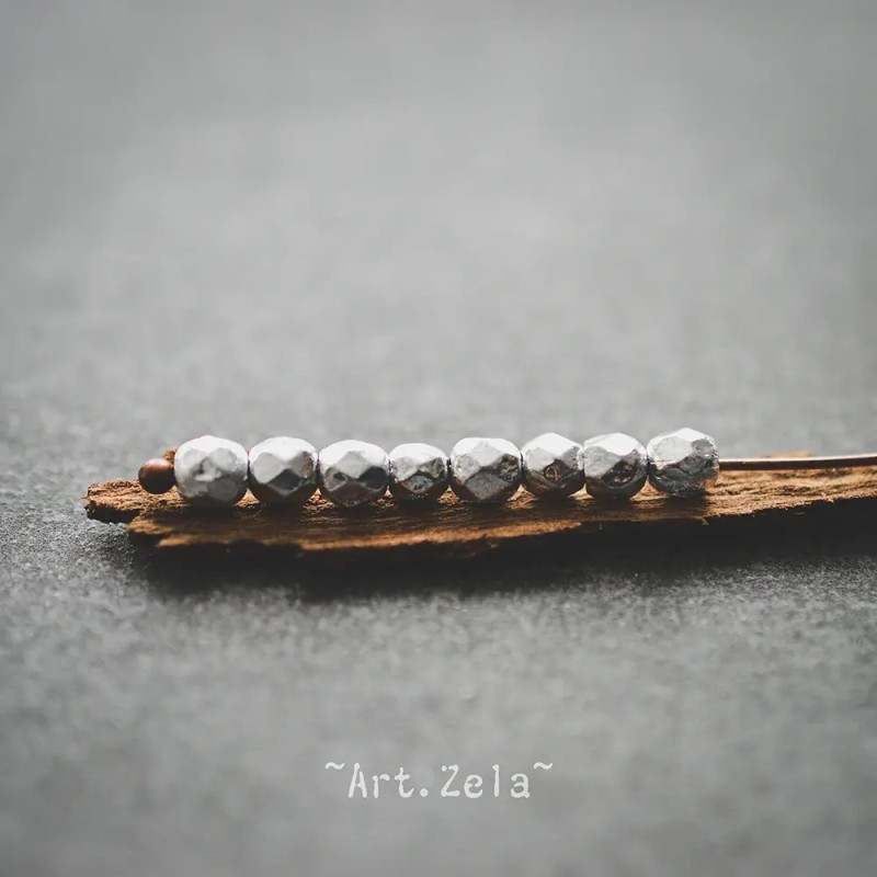 Facettes texturées argenté métallisé 3 à 4mm X40 Perles verre tchèque