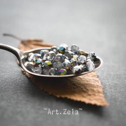 Facettes cristal vitrail 4mm X40 Perles verre tchèque AB