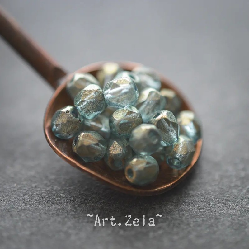 Perles facettes bleu sarcelle 4mm X40 Perles verre tchèque lustré