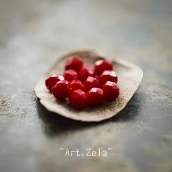 Facettes rouge carmin 4mm X40 Perles verre tchèque opaque