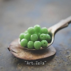 Facettes vert pomme acidulé 4mm X50 Perles verre tchèque opaque