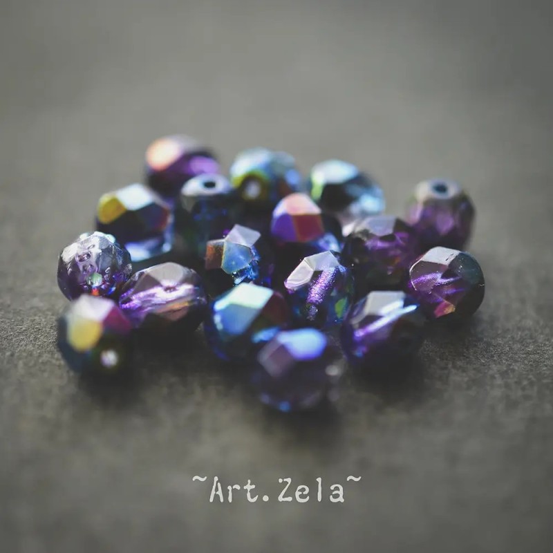 Facettes pourpre bleu vert 6mm X20 Perles verre tchèque irisé