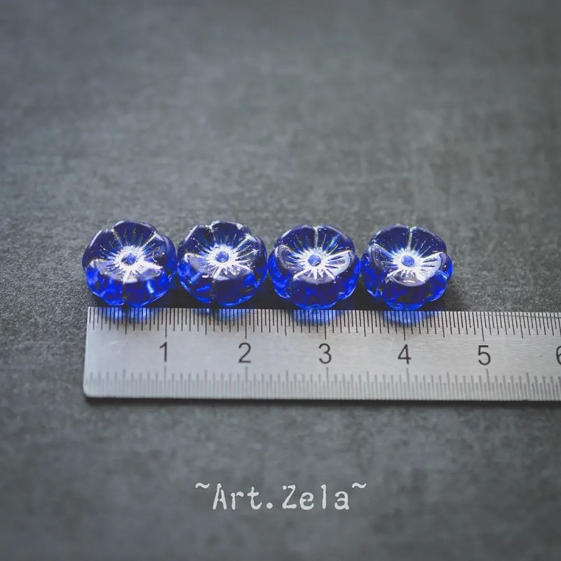 Fleurs hawaïennes bleu blanc 12mm X6 Perles verre tchèque