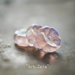 Fleurs hawaïennes rose irisé 12mm X6 Perles verre tchèque AB