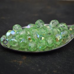 Facettes vert pistache 6mm X20 Perles verre tchèque irisé