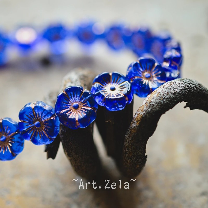 Fleurs hawaïennes bleu cuivre 12mm X6 Perles verre tchèque