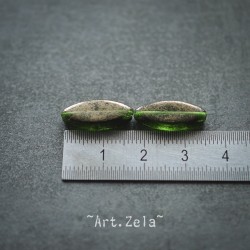 Pétales ovales vert émeraude bronze 17mm X8 Perles verre tchèque