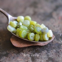 Heishi en Jade Xinyi naturel non teint 6x3mm X30 Perles gemmes