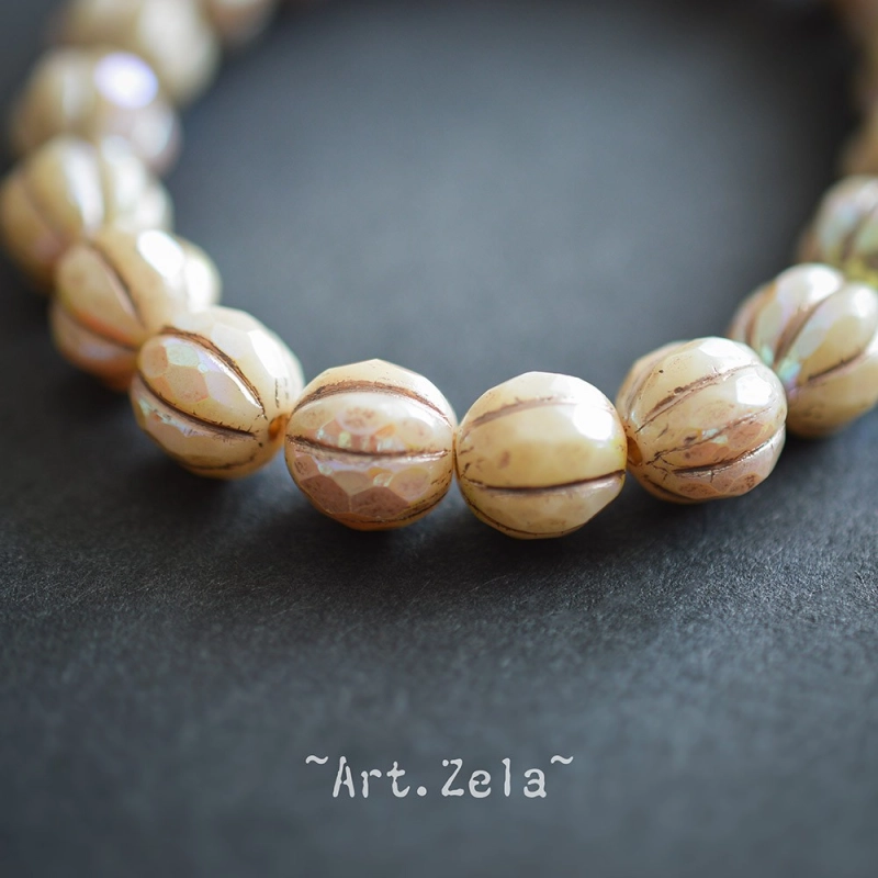 Melons facettés beige 8mm X4 Perles verre tchèque AB premium