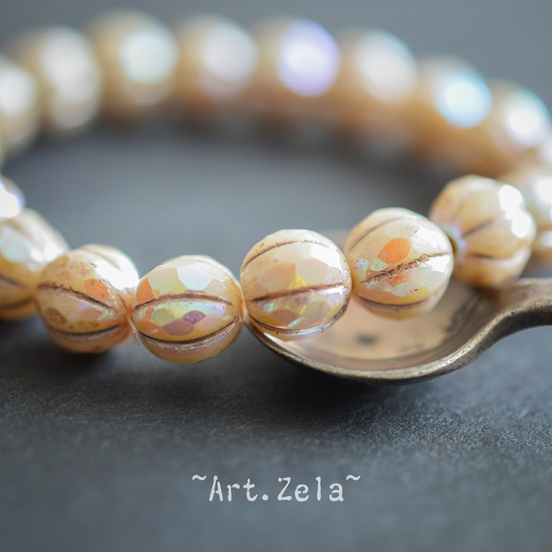 Melons facettés beige 8mm X4 Perles verre tchèque AB premium