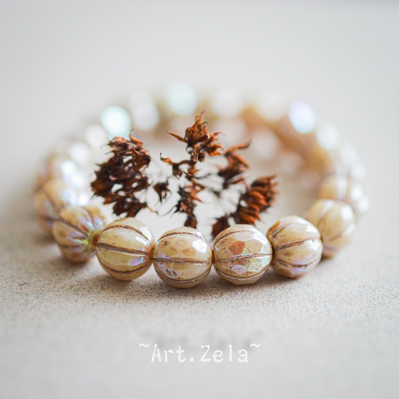 Melons facettés beige 8mm X4 Perles verre tchèque AB premium