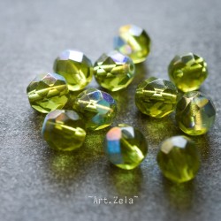 Perles facettes vert 8mm X10 Perles verre tchèque effet vitrail