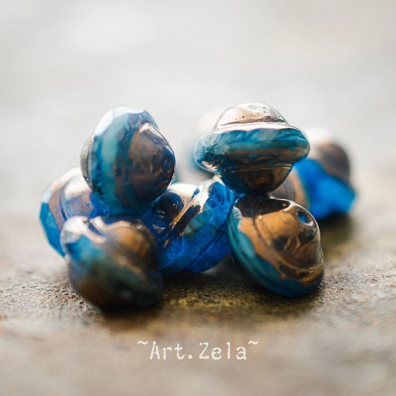 Saturne Picasso bleu paon X8 Perles verre tchèque opalescent
