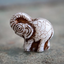 Éléphant blanc cuivré 20mm X1  Perle verre tchèque mat