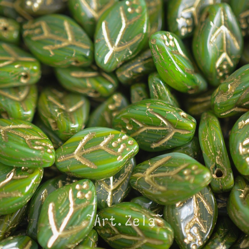 Feuilles vert pomme 12x7mm X25 Perles verre tchèque