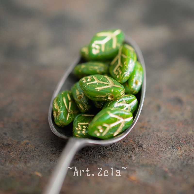 Feuilles vert pomme 12x7mm X25 Perles verre tchèque