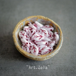 Feuilles blanc rouge turc 12x7mm X25 Perles verre tchèque