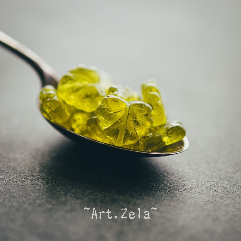 Feuilles rustiques vert-jaune  13x11mm X10 Perles verre tchèque transparent