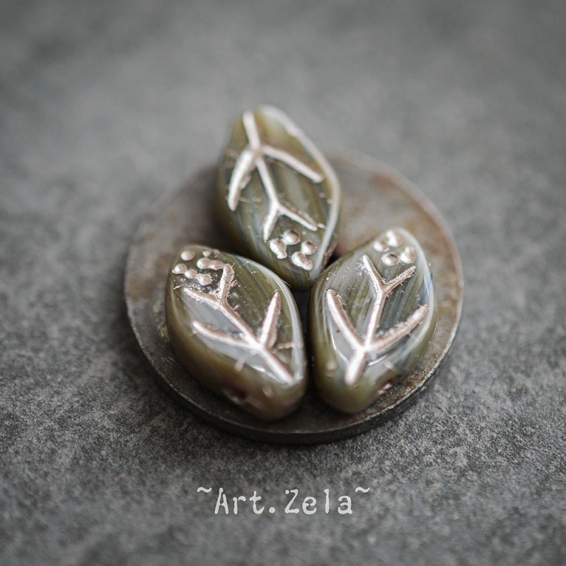 Feuilles tons gris bleu vert 12x7mm X25 Perles verre tchèque