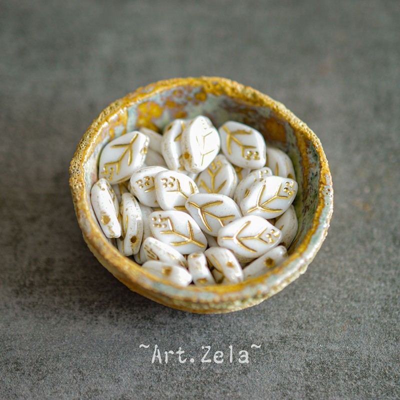 Feuilles blanc doré 12x7mm X25 Perles verre tchèque opaque