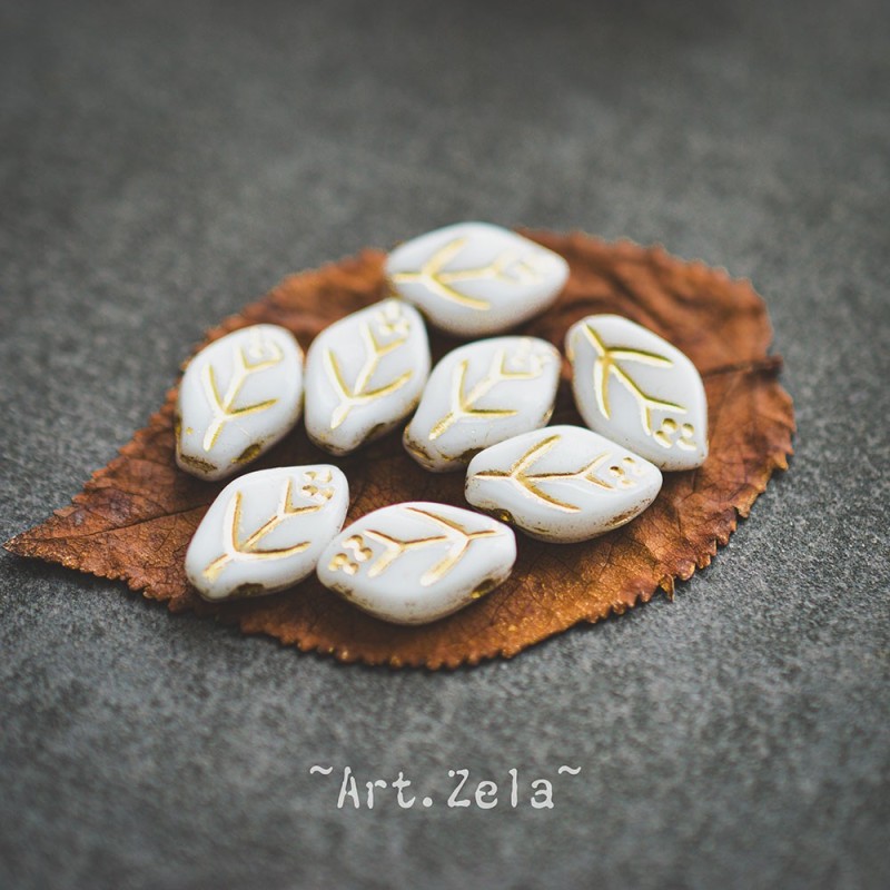Feuilles blanc doré 12x7mm X25 Perles verre tchèque opaque