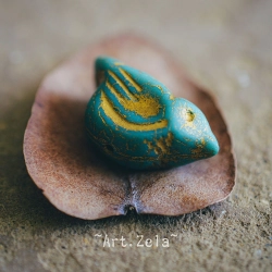 Oiseau mat vert doré 22mm X1 Perle verre tchèque opaque