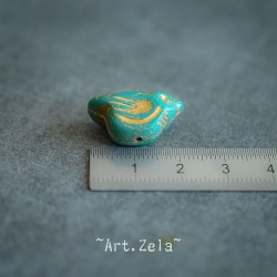 Oiseau mat vert doré 22mm X1 Perle verre tchèque opaque