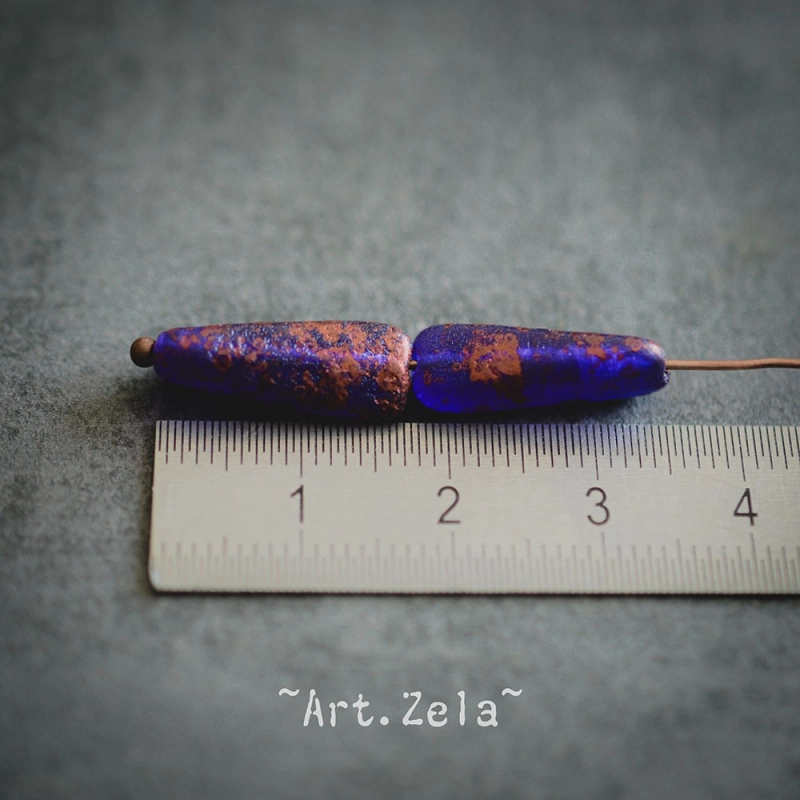 Gouttes rectangles bleu indigo cuivre 17x6mm X8 Perles verre tchèque