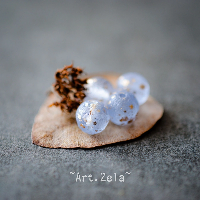 Perles rondes bleu clair doré 8mm X15 Perles verre tchèque texturé