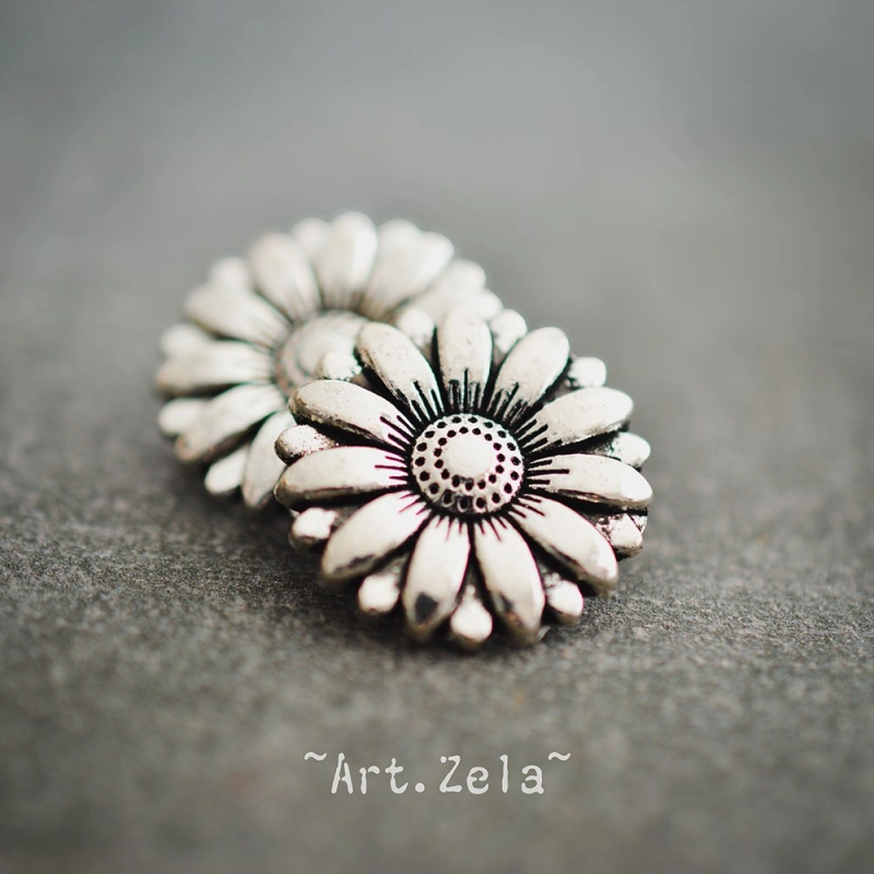 Boutons marguerites métal argenté 18mm X2 Boutons tiges motif floral