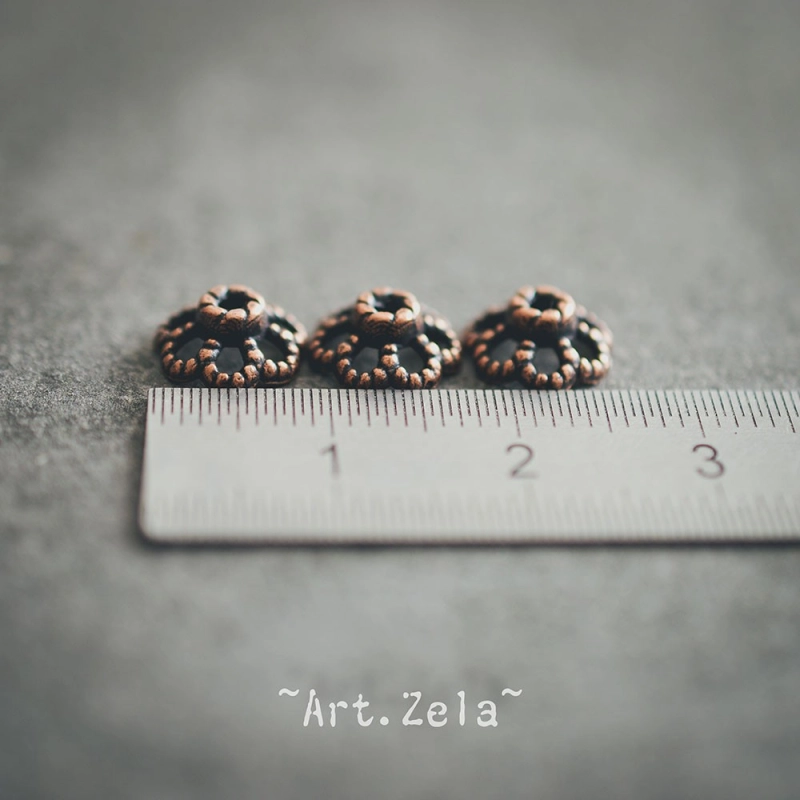 Coupelles fleurs ajourées 9mm X30 Calottes métal ton cuivre rouge
