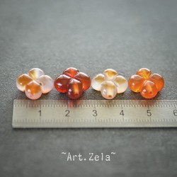 Fleur trèfle 13 mm  X1 Perle gemme Cornaline naturelle