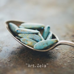 Daggers bleu terreux 16x5mm X15 Perles verre tchèque mat opaque